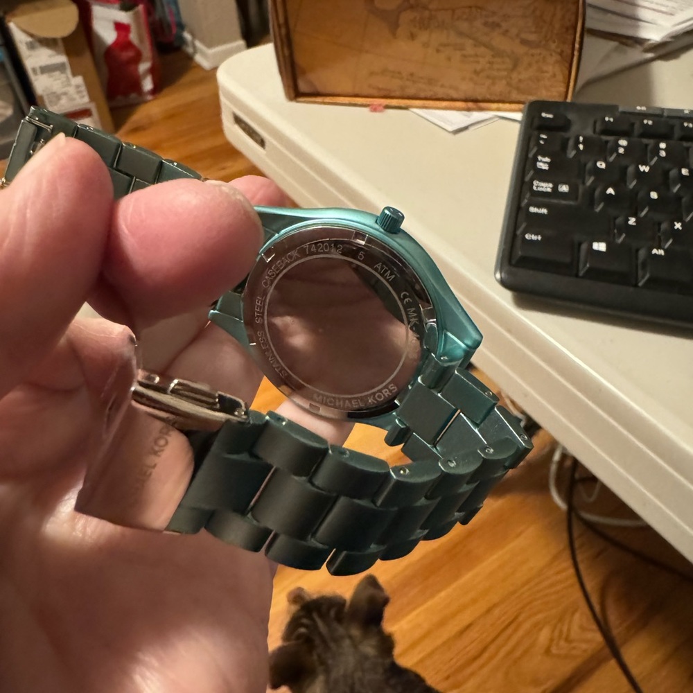 Michael Kors Slim Runway unisex watch